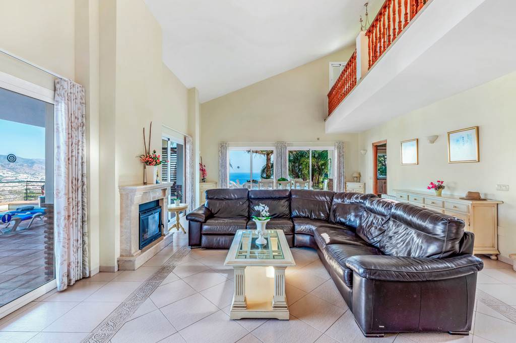 AGP_77720_Villa_Alcauhey_1124_16.jpg