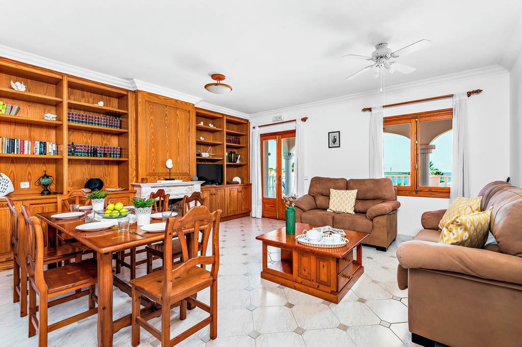 MAH_85667_Villa_Binifortu_0823_01.jpg