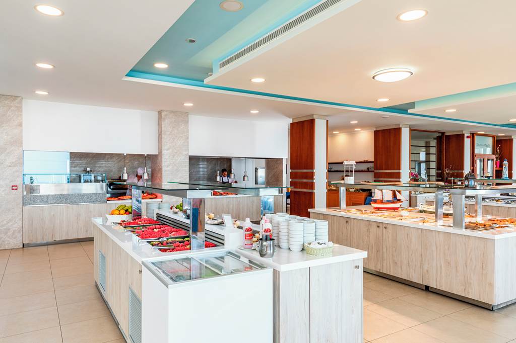 RHO_69596_Belair_Beach_Hotel_0824_02.jpg