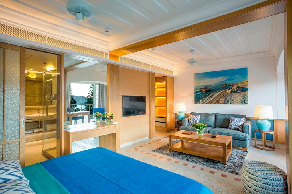 PFO_74118_Columbia_Beach_Resort_0819_01.jpg