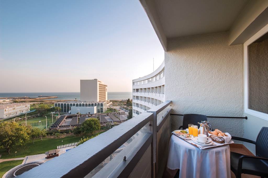 FAO_67_Dom_Pedro_Vilamoura_Resort_0517_03.jpg