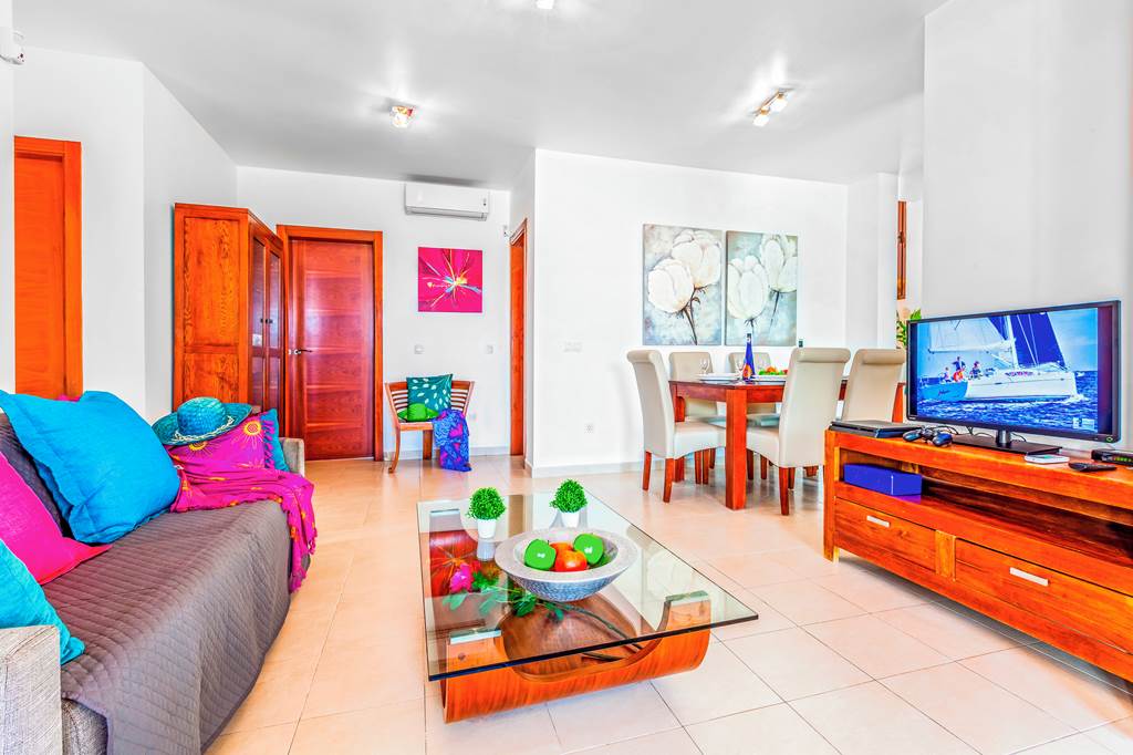 ACE_79764_Villa_Sara_0619_03.jpg