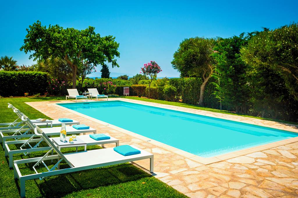 EFL_85228_Villa_Hari_0223_07.jpg
