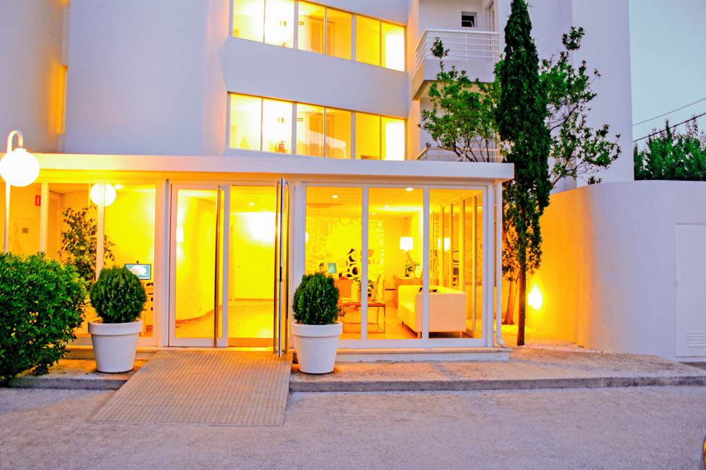 PMI_70891_Bellamar_Apartments_0723_04.jpg