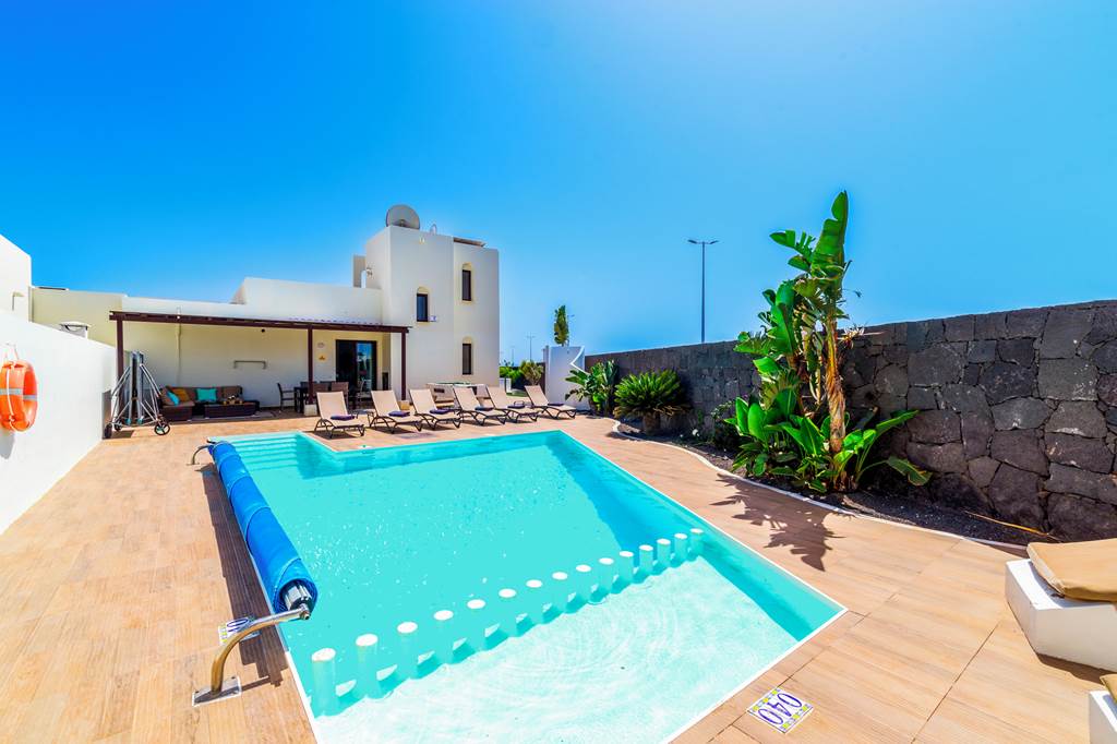 ACE_79761_Villa_Perla_Playa_Blanca_0824_16.jpg