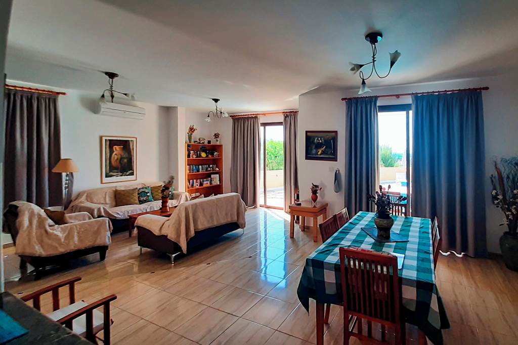 PFO_75643_Chriseleni_Villas_-_Two_Bedroom_Villa_0821_14.jpg