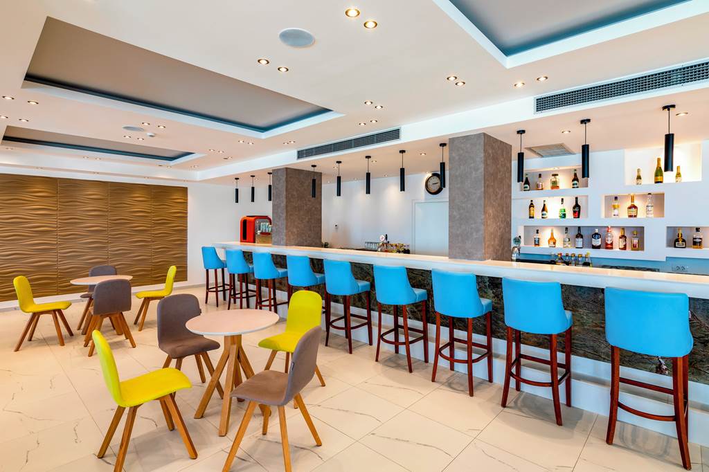 RHO_69596_Belair_Beach_Hotel_0619_13.jpg