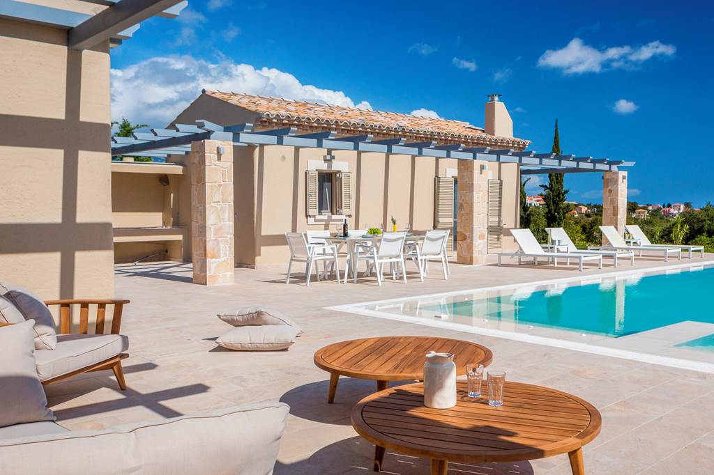 EFL_85542_Villa_Lenia_0623_16.jpg