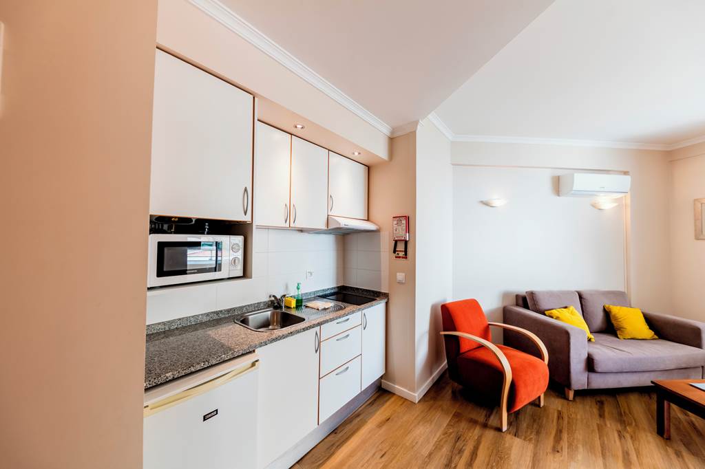 FNC_73216_Duas_Torres_Hotel_0325_11.jpg