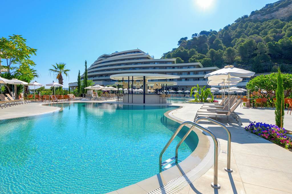 RHO_69588_Olympic_Palace_Hotel_0823_08.jpg
