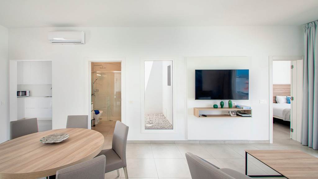 ACE_86447_Ereza_Villas_LA_Granja_-_Three_Bedroom_Villa_1123_01.jpg