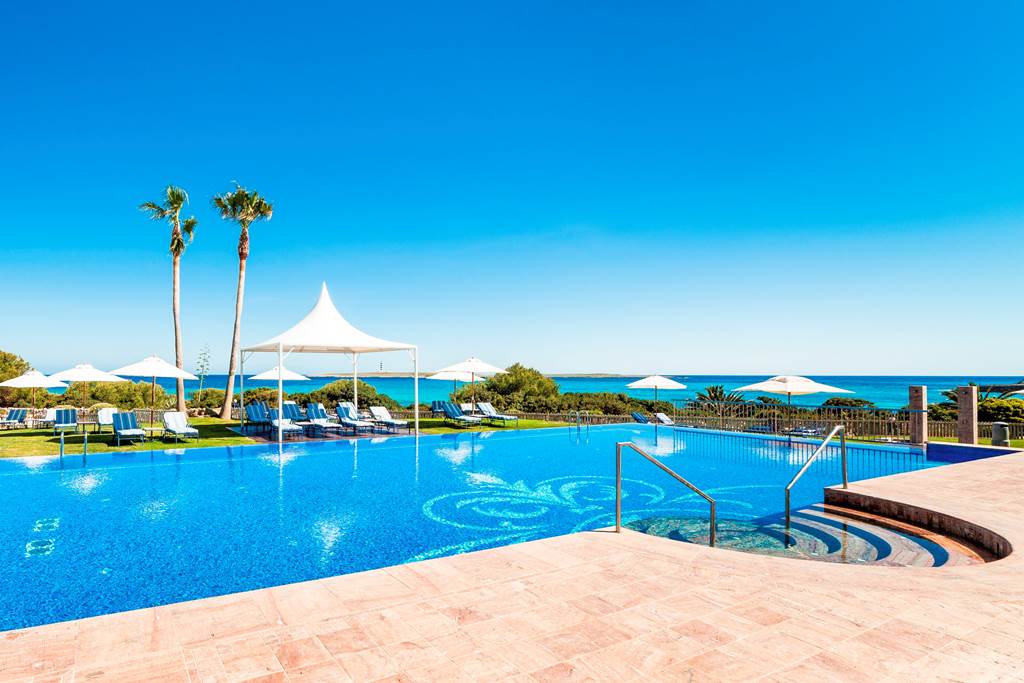 MAH_74506_Insotel_Punta_Prima_0916_02.jpg