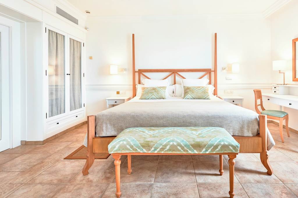 MAH_74506_Insotel_Punta_Prima_Prestige_Suites_&_Spa_0123_02.jpg