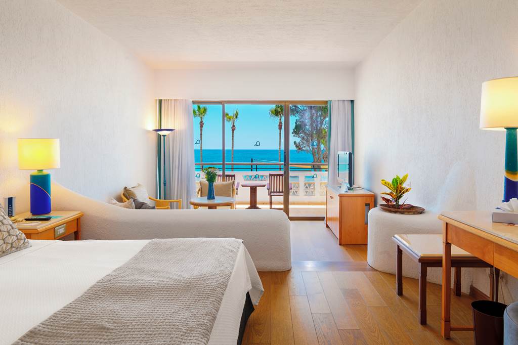 PFO_3174_Coral_Beach_Hotel_&_Resort_1123_24.jpg