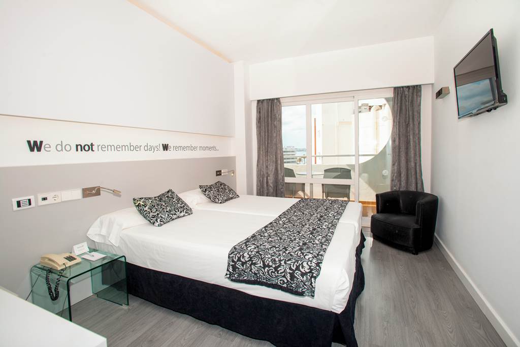 PMI_75546_BG_Pamplona_0724_18.jpg