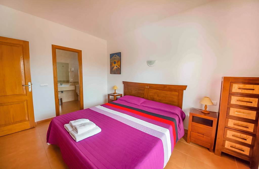 ACE_80909_Villas_Blancas_-_Four_Bedroom_Villa_with_Heated_Pool_0919_11.jpg