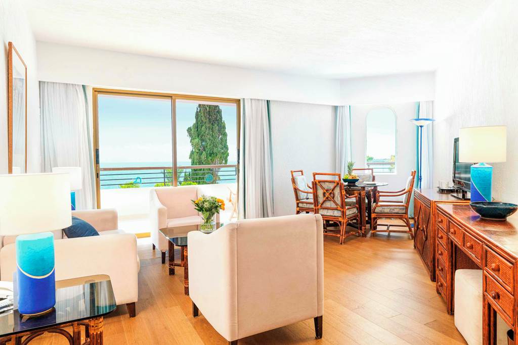 PFO_3174_Coral_Beach_Hotel_&_Resort_0924_05.jpg