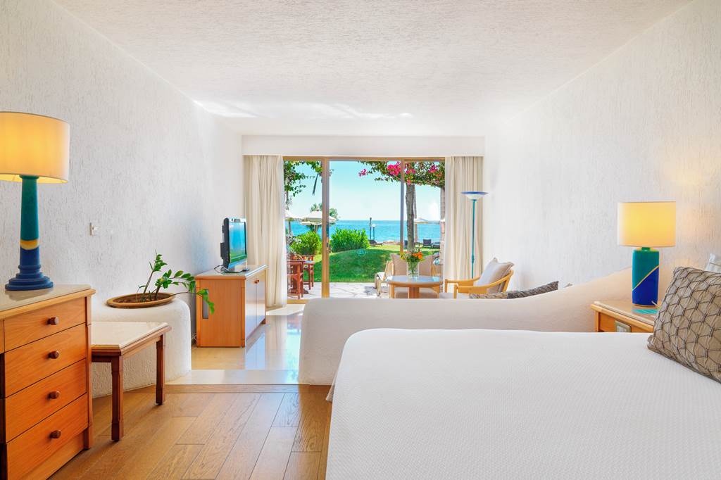 PFO_3174_Coral_Beach_Hotel_&_Resort_1123_26.jpg
