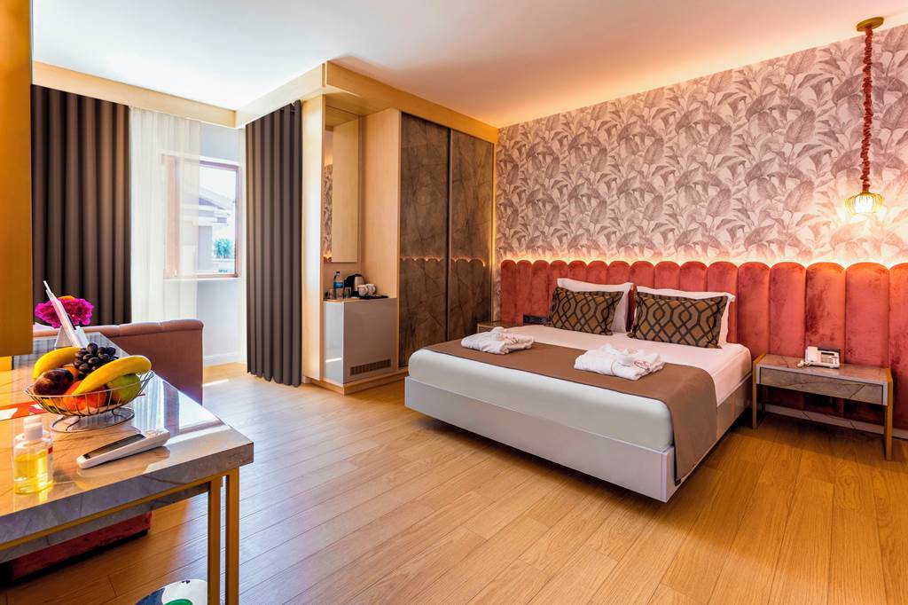 AYT_72226_Club_Hotel_Turan_Prince_World_1223_08.jpg
