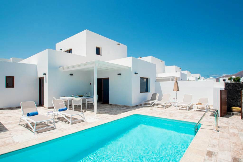ACE_86446_Ereza_Villas_La_Granja_-_Duplex_Three_Bedroom_Villa_1123_06.jpg