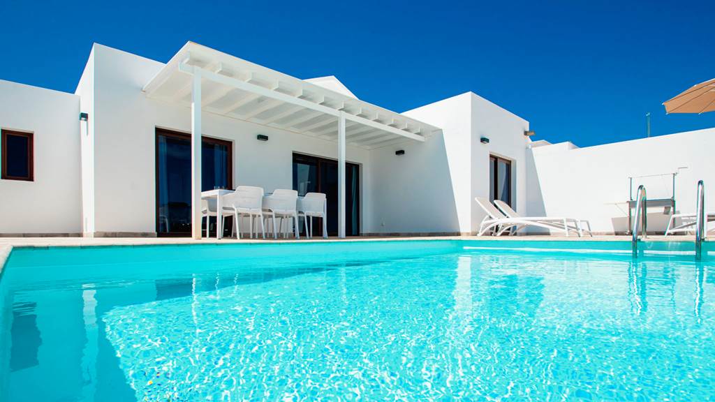 ACE_86447_Ereza_Villas_LA_Granja_-_Three_Bedroom_Villa_1123_04.jpg