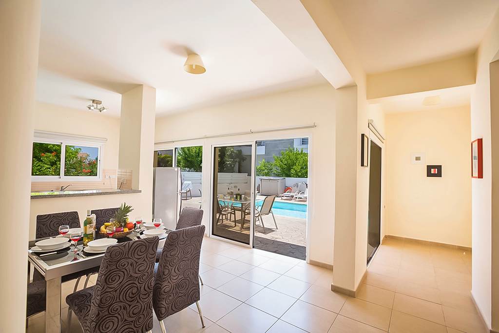 LCA_74705_Delfini_Villas_0820_08.jpg