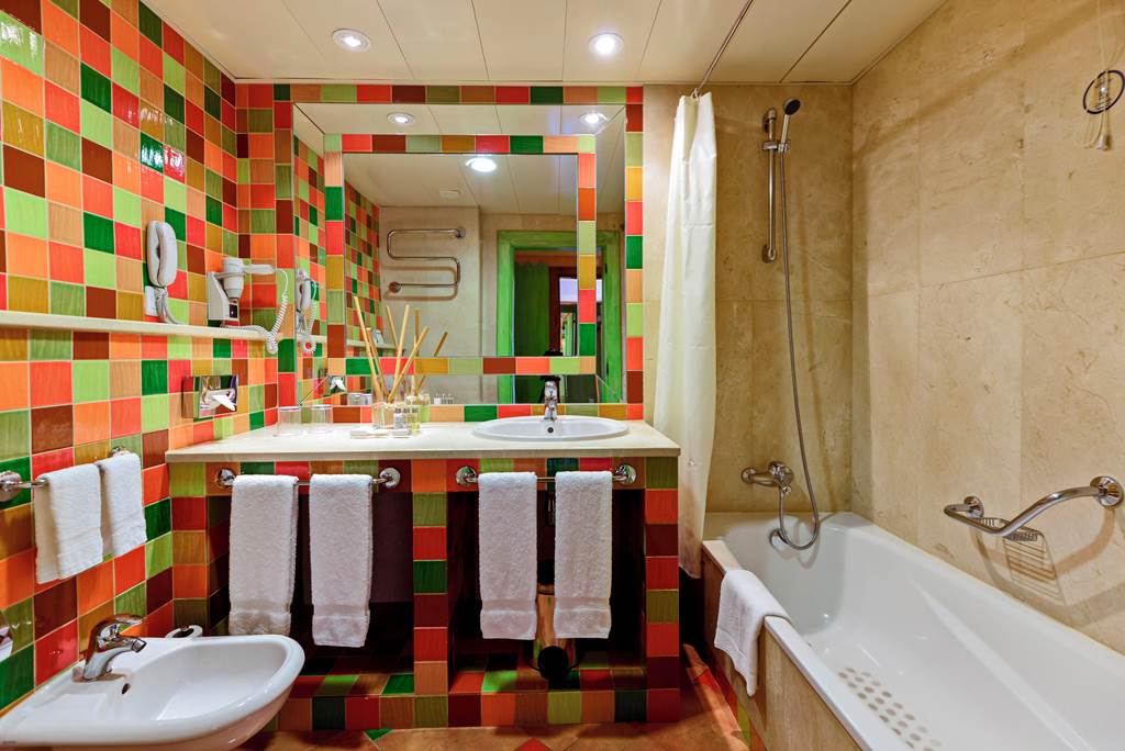 FAO_79047_Grande_Real_Santa_Eulalia_Apartments_0820_01.jpg