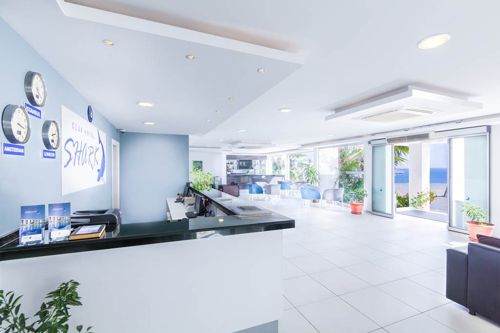 BJV_70850_Club_Shark_Hotel_0917_06.jpg