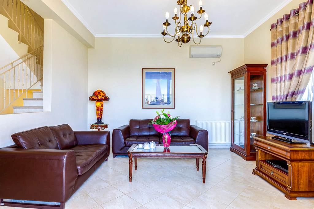EFL_75474_Villa_Kalithea_0317_08.jpg
