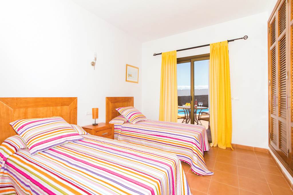 ACE_78699_Villas_Blancas_-_Three_Bedroom_Villa_with_Heated_Pool_1018_04.jpg