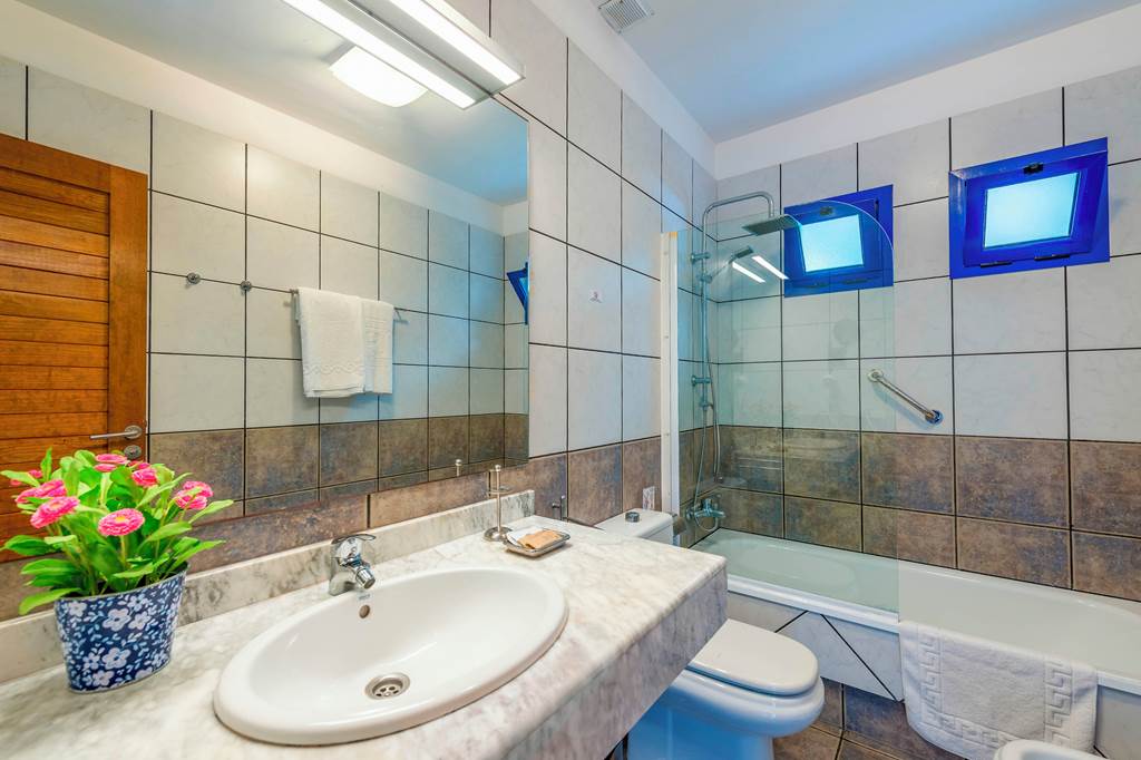 ACE_75760_Villas_Puerto_Rubicon_-_Two_Bedroom_Villa_for_2_0325_07.jpg