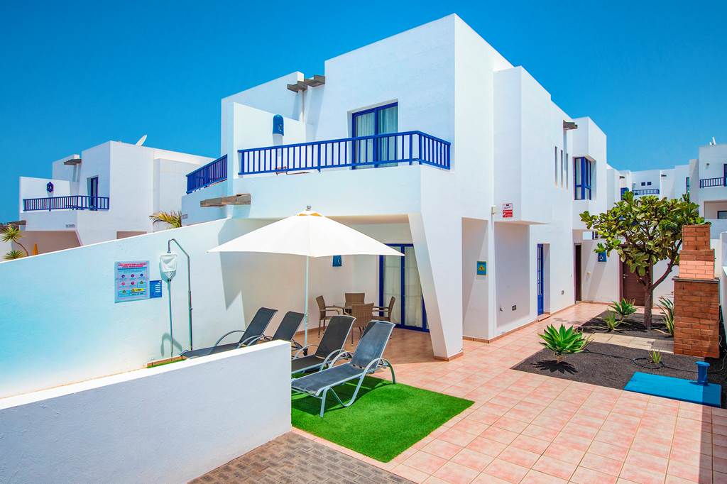 ACE_75760_Villas_Puerto_Rubicon_-_Two_Bedroom_Villa_for_2_1119_02.jpg
