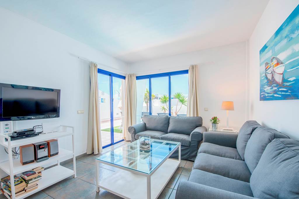 ACE_75761_Villas_Puerto_Rubicon_-_Three_Bedroom_Villa_for_5_1119_11.jpg
