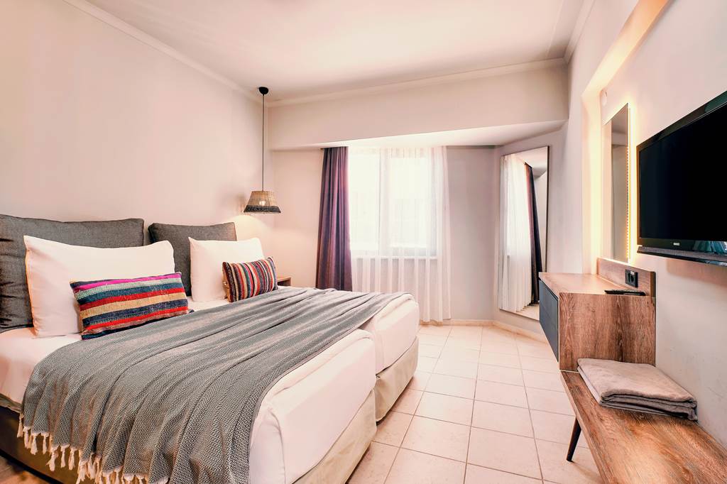 AYT_81376_Club_Alanya_1222_01.jpg
