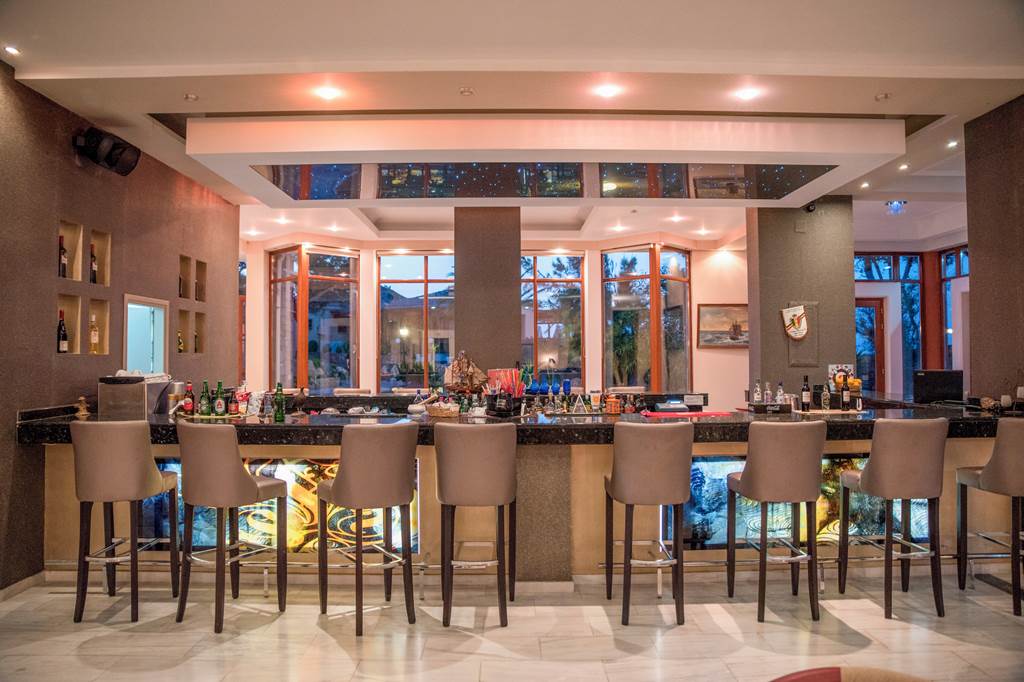 MJT_81328_Alma_Beach_Hotel_1019_30.jpg