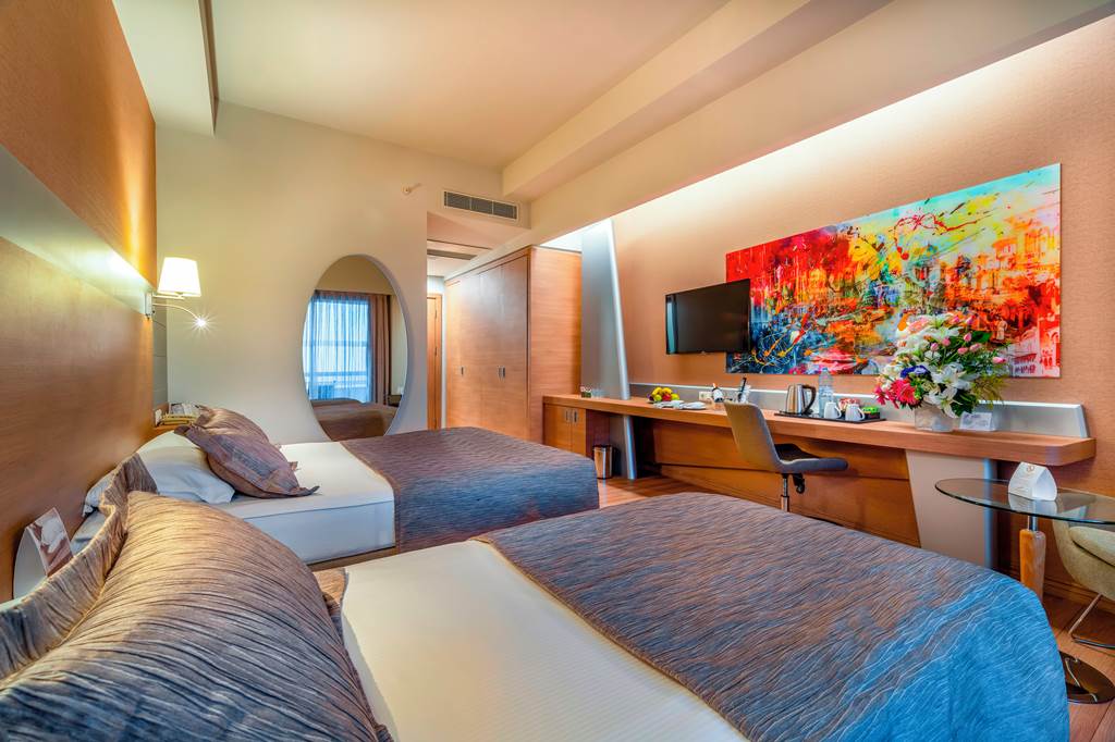 AYT_72164_Concorde_Deluxe_Resort_0220_16.jpg