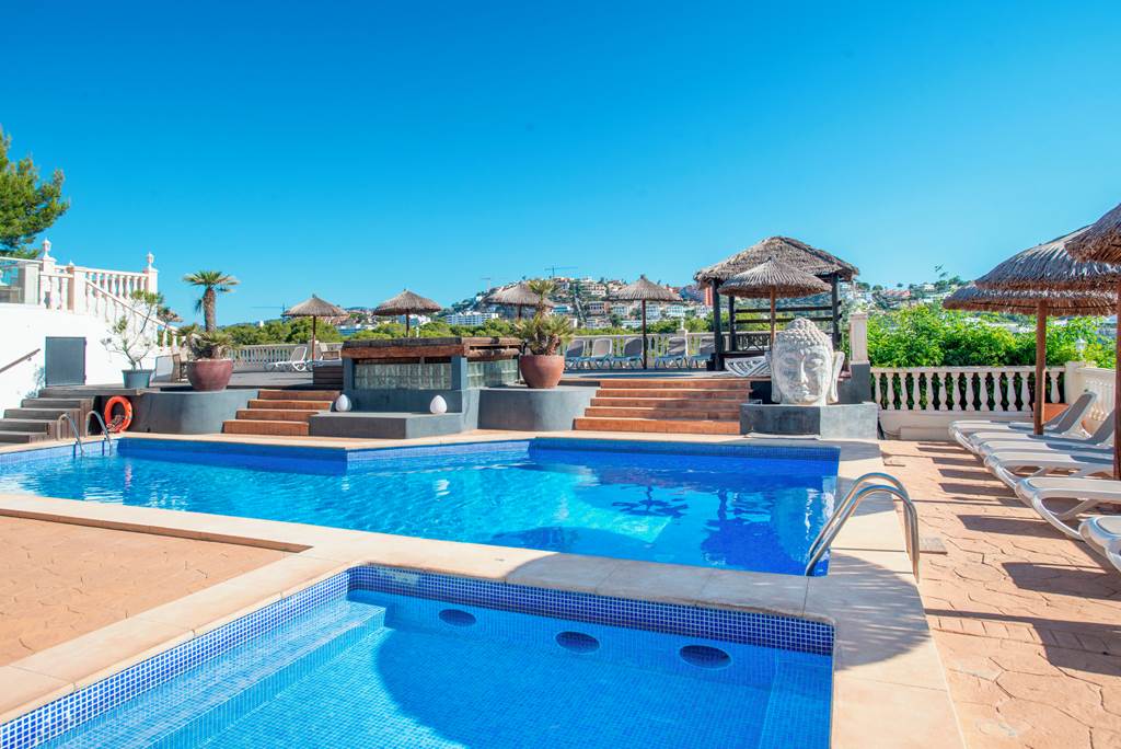 PMI_71349_Boutique_Hotel_Bon_Repos_0724_18.jpg