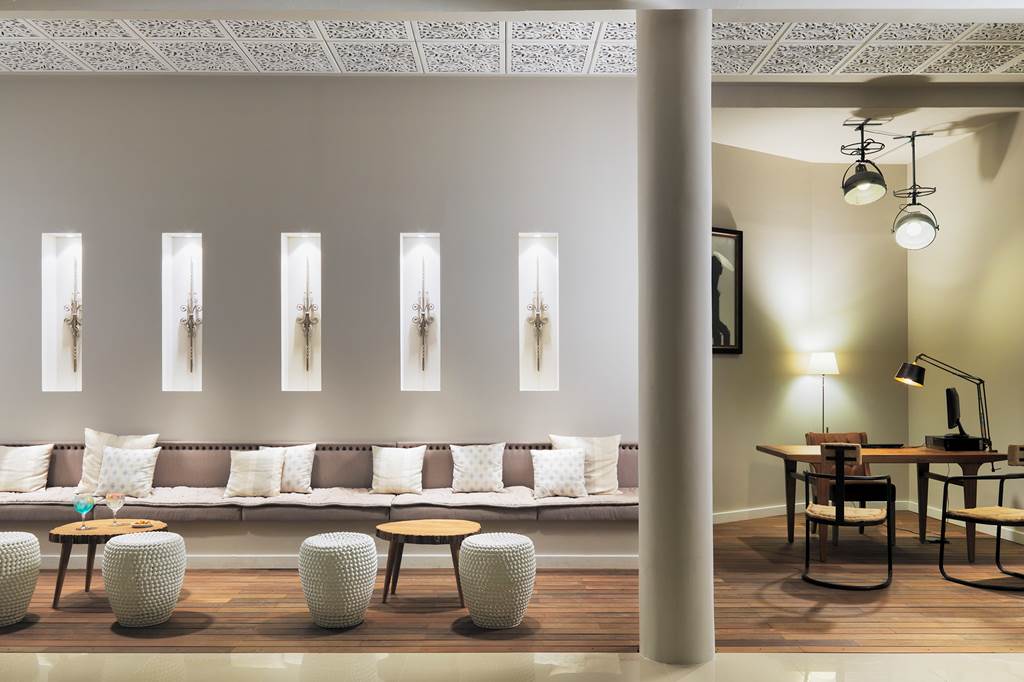 ACE_77345_H10_white_suites_1017_19.jpg