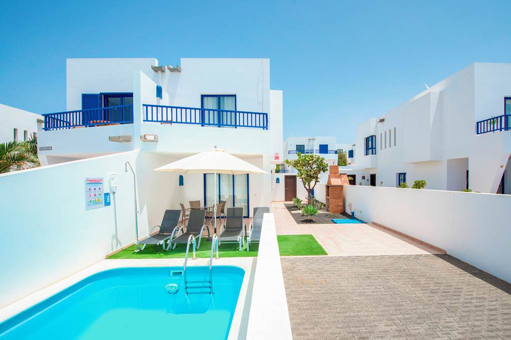 ACE_75760_Villas_Puerto_Rubicon_-_Two_Bedroom_Villa_for_2_1119_03.jpg
