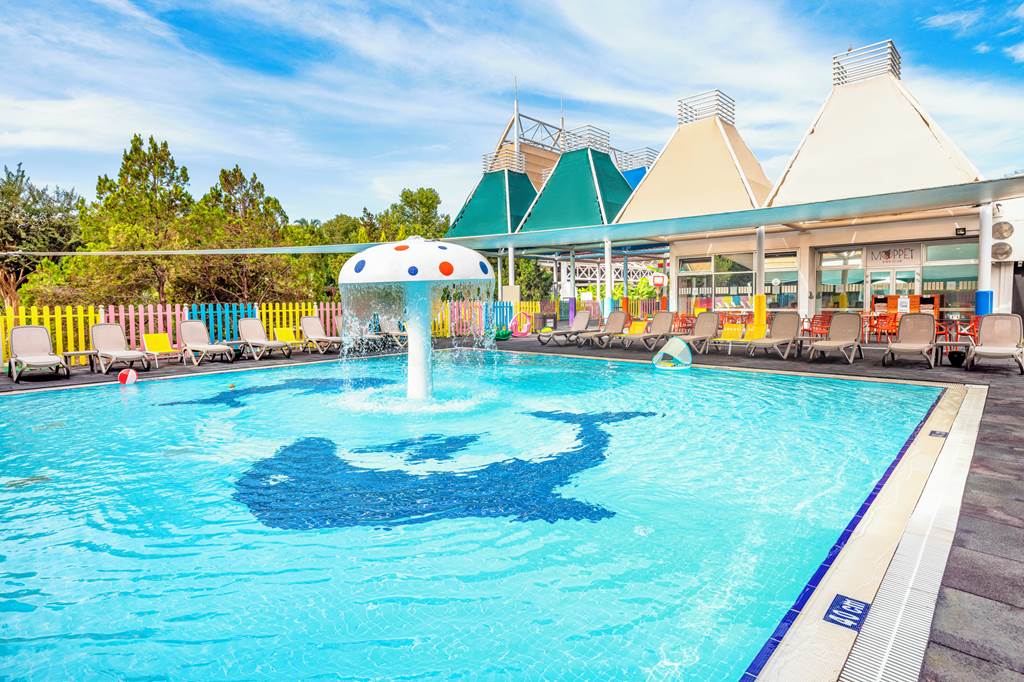 AYT_72164_Concorde_Deluxe_Resort_0424_23.jpg