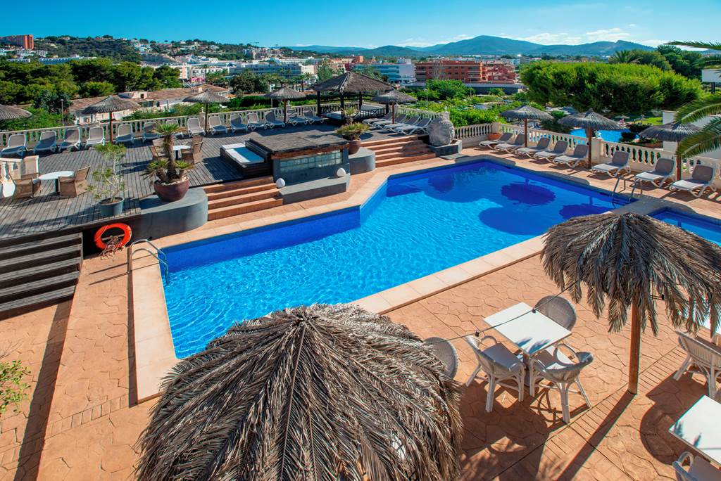 PMI_71349_Boutique_Hotel_Bon_Repos_0724_16.jpg