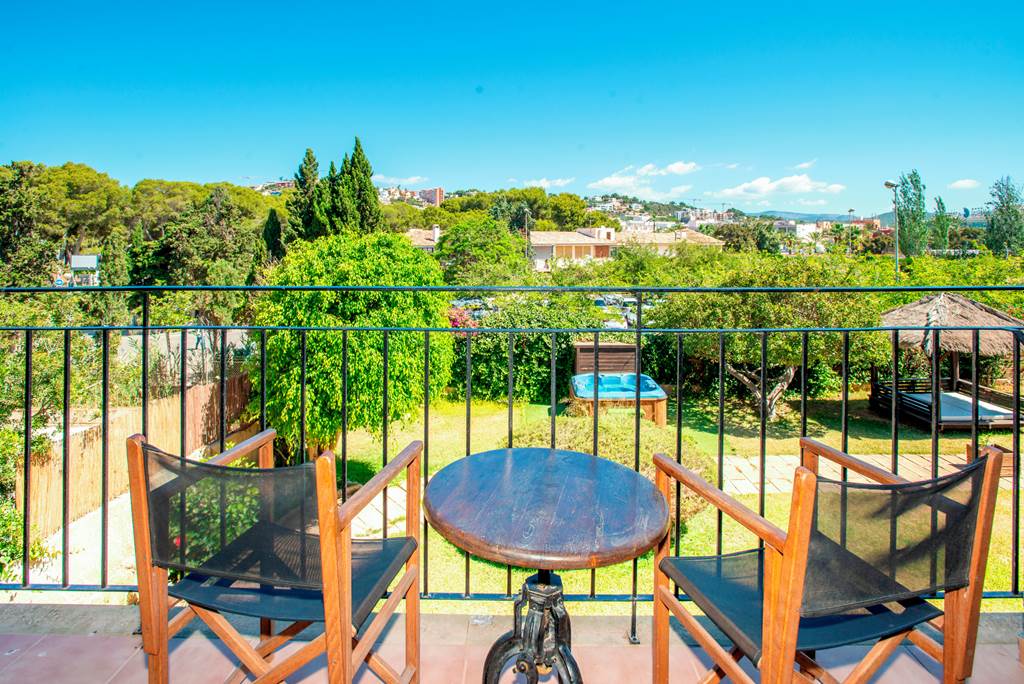 PMI_71349_Boutique_Hotel_Bon_Repos_0724_08.jpg