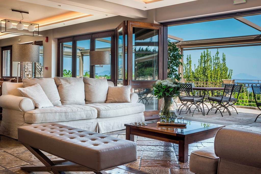 EFL_88991_Almyra_Hotel_0225_09.jpg