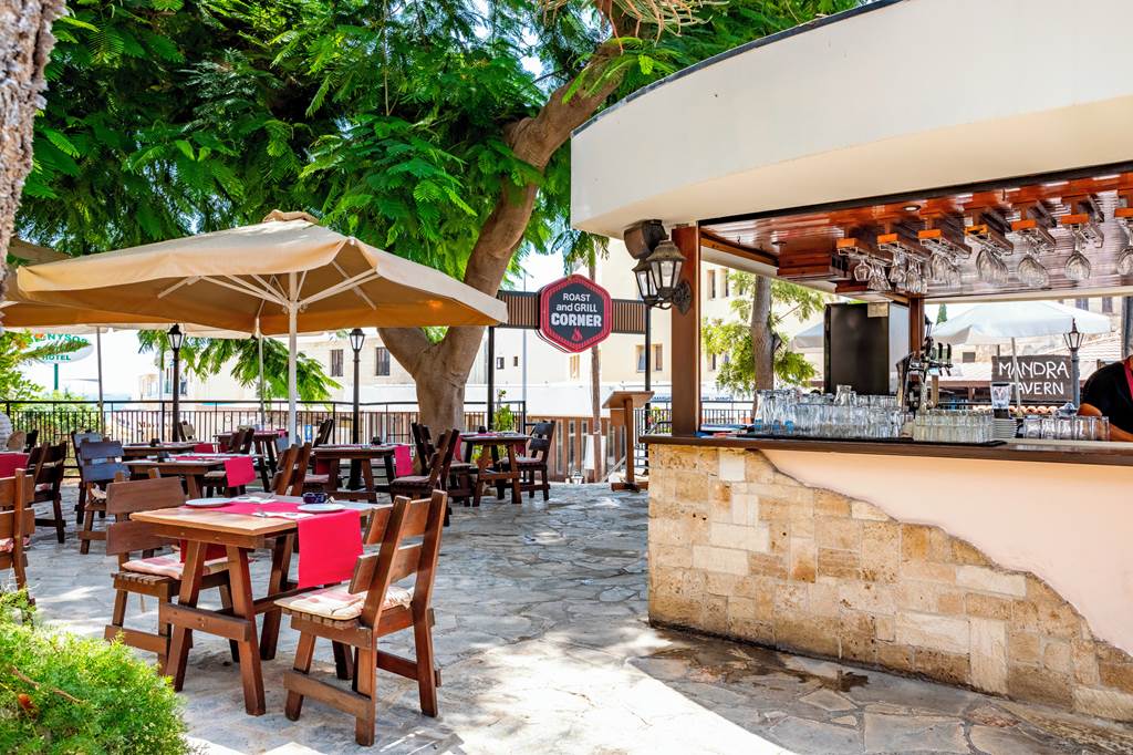 PFO_71034_Dionysos_Central_Hotel_0824_09.jpg