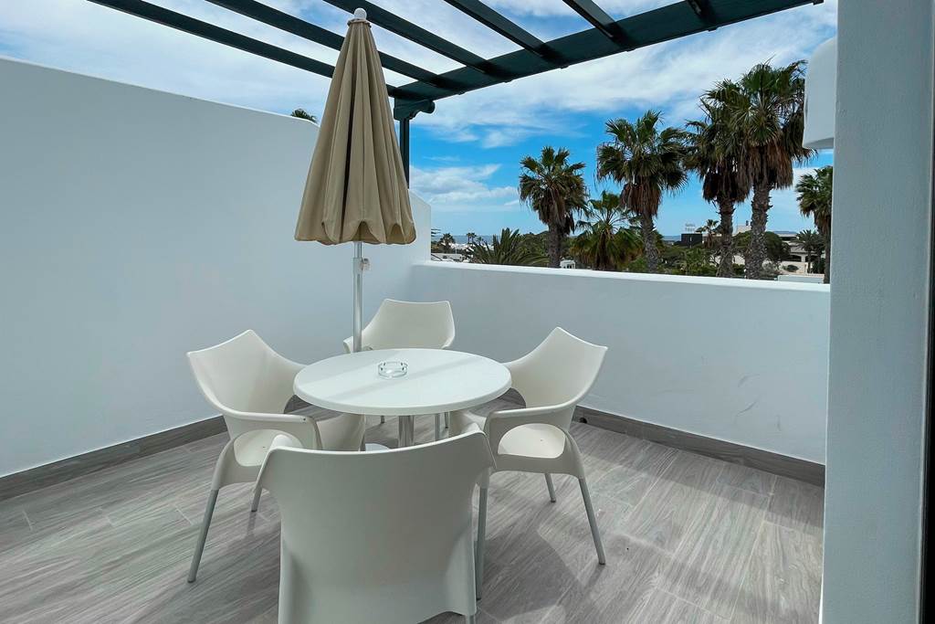 ACE_77396_Palmeras_Garden_Apartments_1021_09.jpg