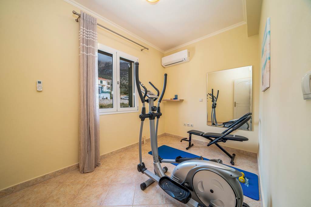 EFL_86819_Villa_Andriana_1223_02.jpg