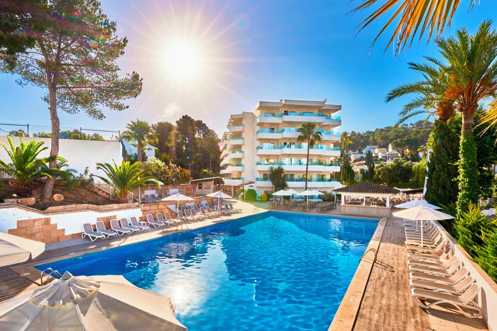 PMI_73594_Globales_Costa_de_la_Calma_formerly_OLA_Bouganvilla_0323_04.jpg