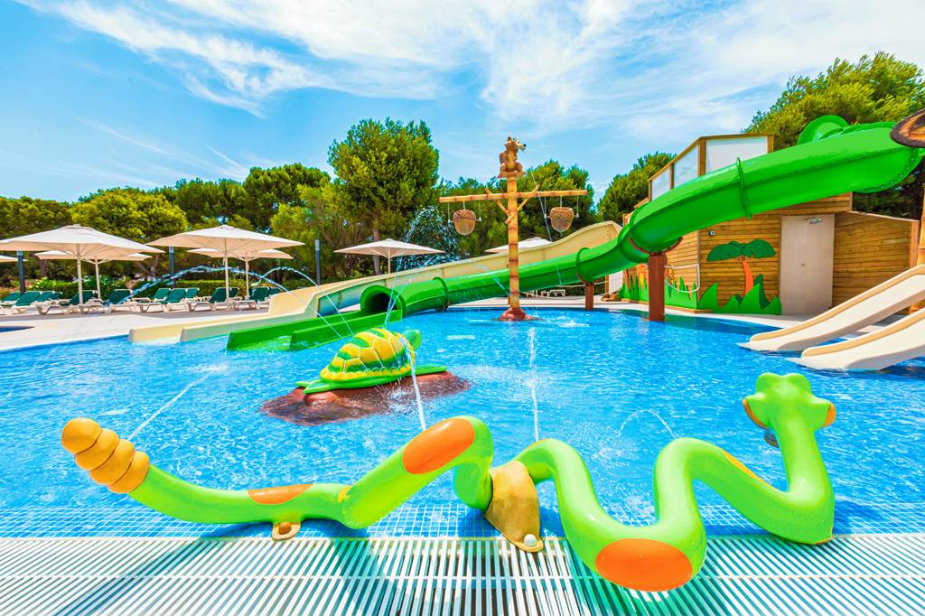 PMI_71138_Cala_D'Or_Playa_Apartments_0121_03.jpg
