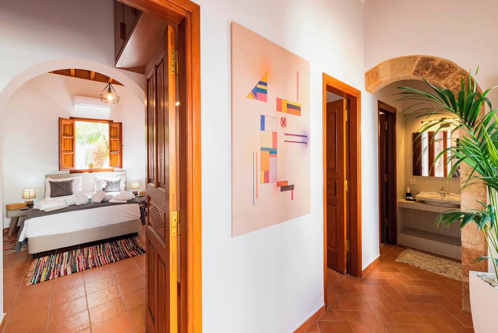 RHO_85178_Althea_Villa_0423_16.jpg