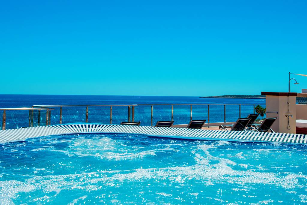 PMI_89036_Cabot_Cap_De_Mar_0125_07.jpg